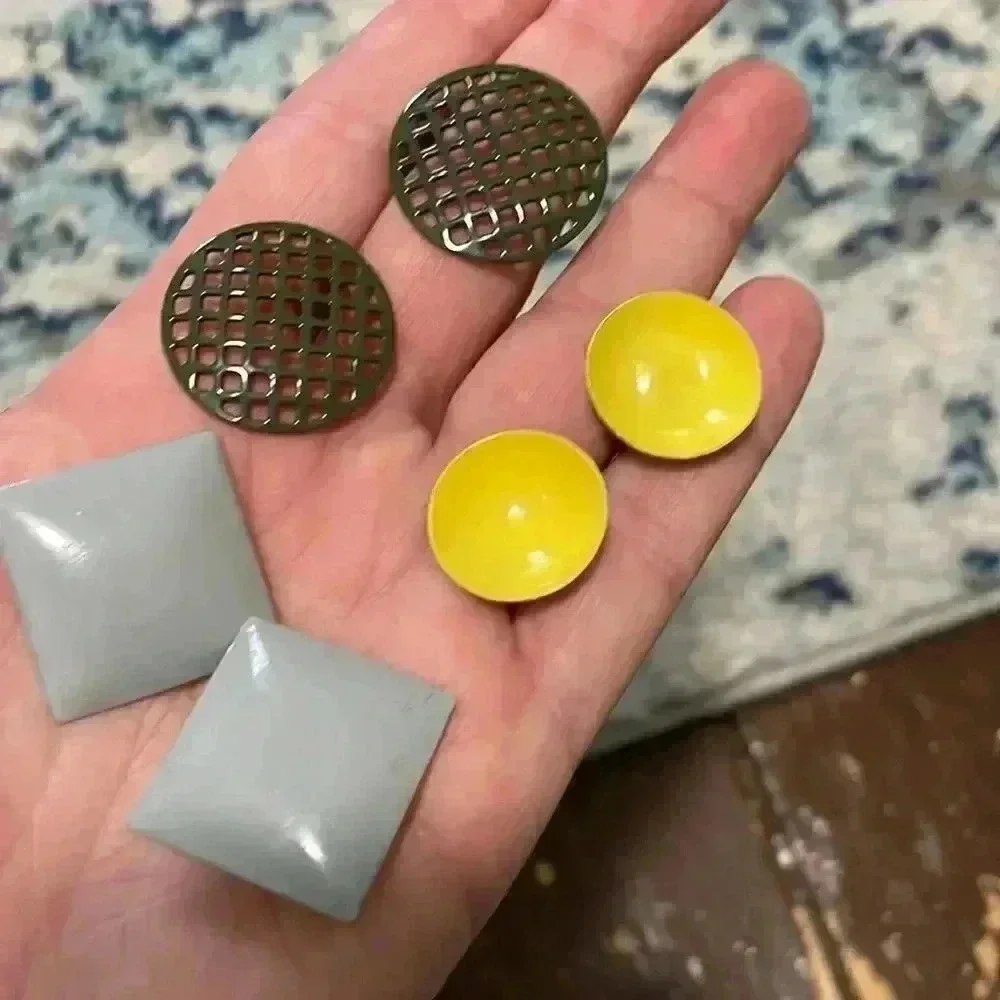 Lot Three pair of vintage 80s enamel geometric mod earrings